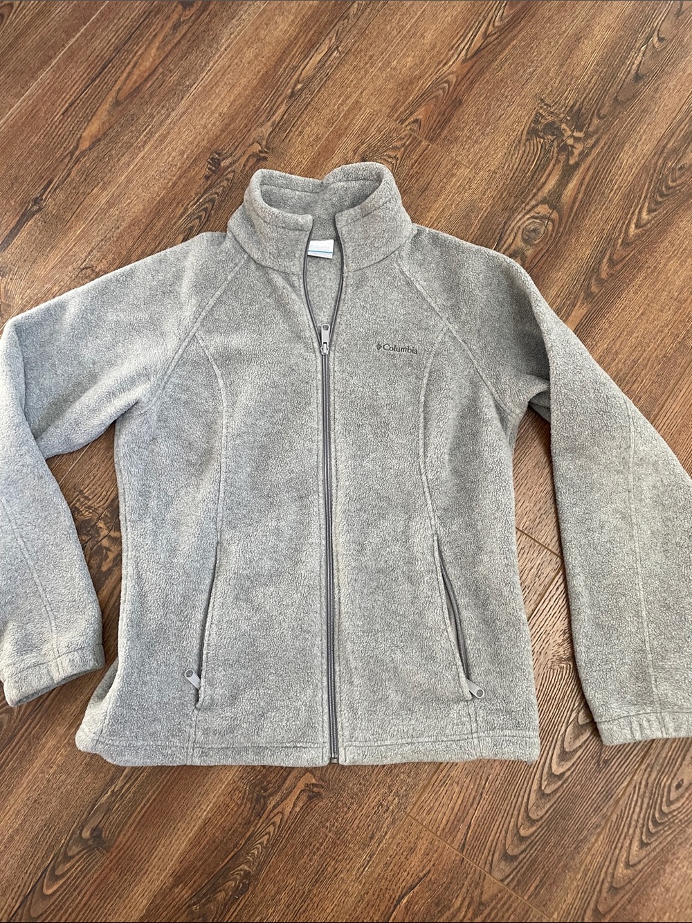 Columbia Women’s Light Gray Full-Zip Fleece Jacket